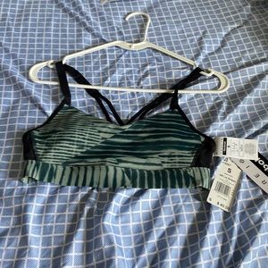 Reebok training bra new size S